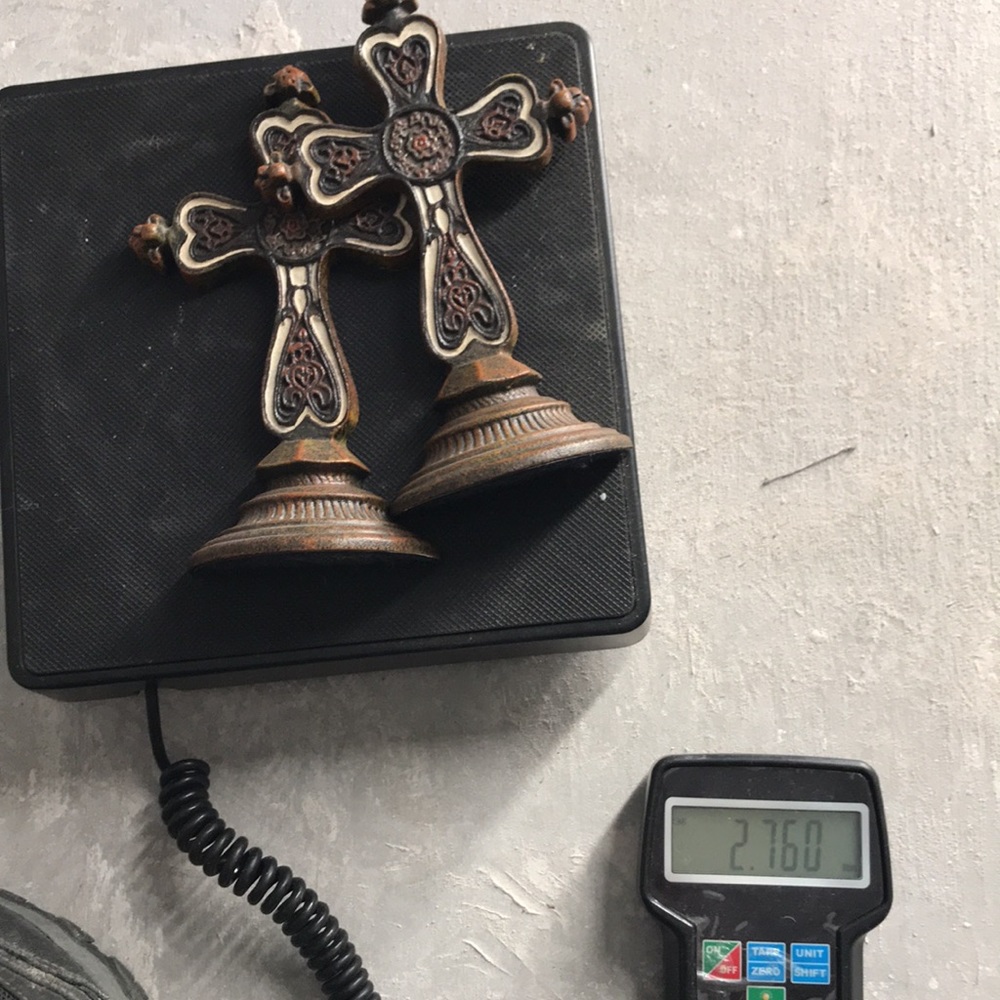 Cast iron Cross Book Stops - Picture 11 of 11